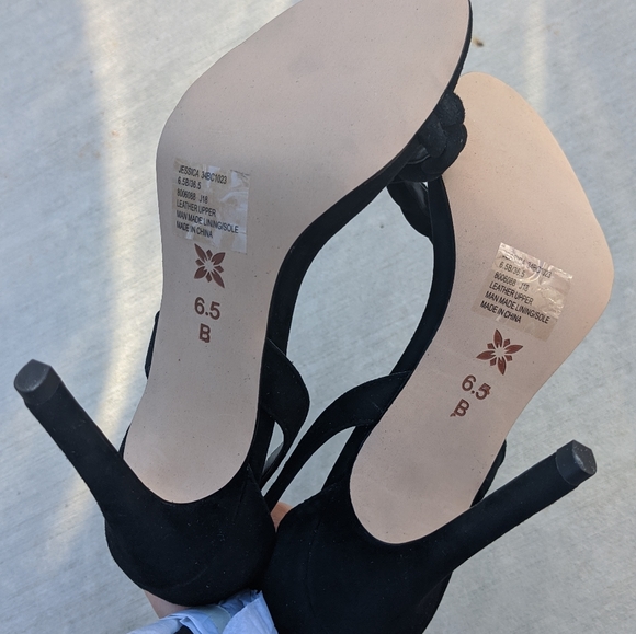 BCBGeneration Jessica suede heels - Picture 4 of 5